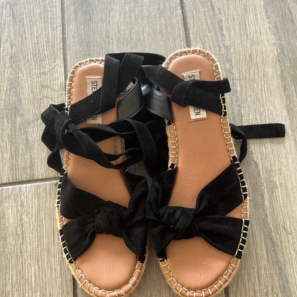 Elise Steve Madden Black Sandal
